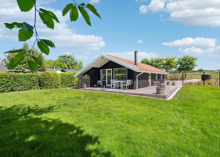 펜션 3 Bedroom Awesome In V 에스비에르